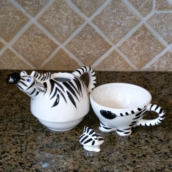 Zebra Tea for One - Image 2