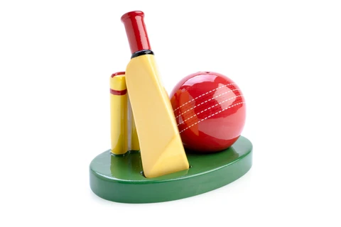 Cricket Salt Pepper Set