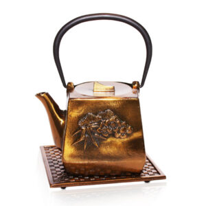 Namiko Bronze 700ml Cast Iron Teapot